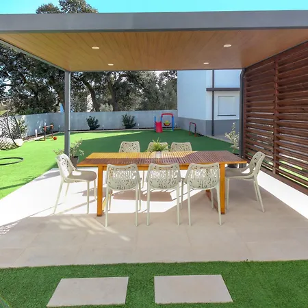 Serenity House With Garden Фатима