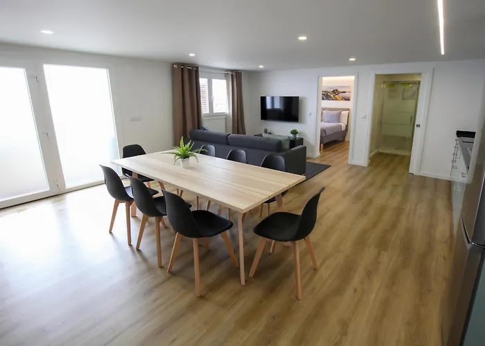 Сasa de vacaciones Serenity House With Garden *